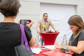 Immobilien-Tinder_#NiceToMietMe_07.jpg