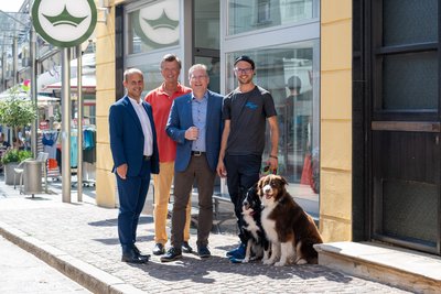 Pop-Up_Store_DoGSport_01.jpg