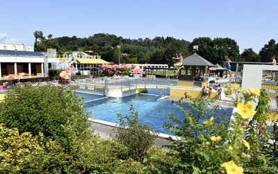 Freibad_c_Stadt St. Veit.jpg