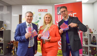 Bgm. Martin Kulmer, Anamaria Gassinger (Junge Wirtschaft Bezirksvorsitzende), Ed Wohlfahrt (Bet.jpg